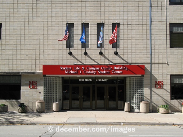 MSOE Student Center Entrance