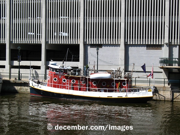 Iroquois and Voyageur Boats Solomon Juneau Boat Iroquois and Voyageur Boats Solomon Juneau Boat