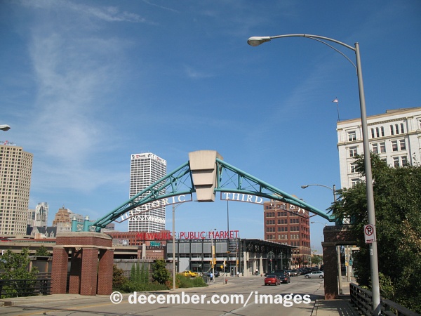 Saint Paul Avenue Bridge Third Ward Entry